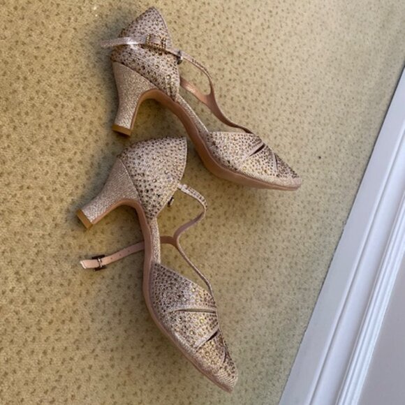 Glitzy Gold Ballroom Dancing shoes suede bottom - Picture 5 of 12